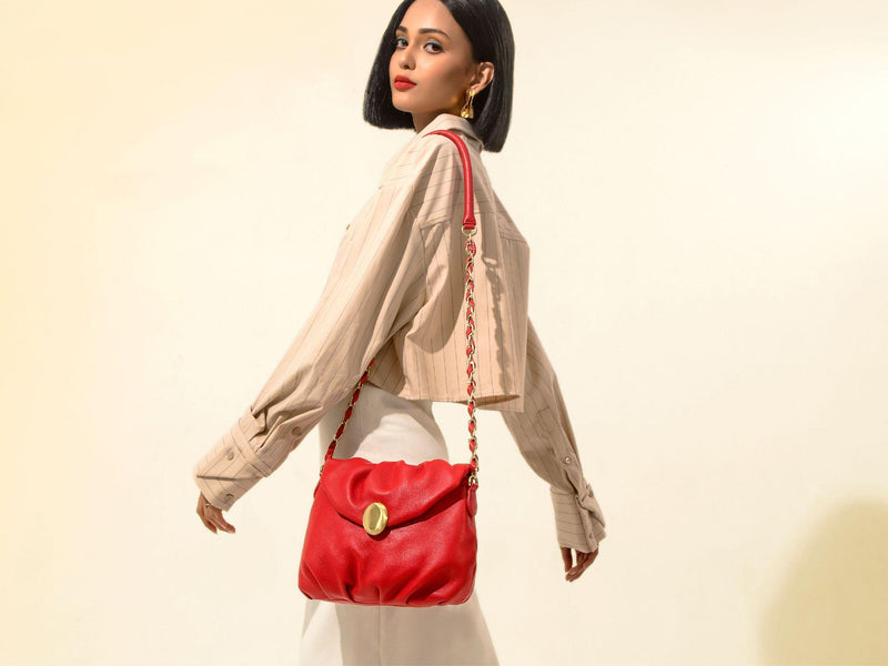 The 'It Bag' for the 'It Girl': The Hidesign Leather Sling Bag