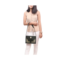 Load image into Gallery viewer, PEARL HART 02 SHOULDER BAG