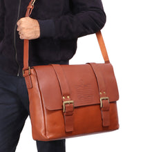 Load image into Gallery viewer, DORANGO 01 MESSENGER BAG