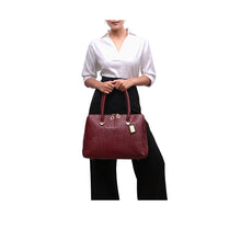 Load image into Gallery viewer, YANGTZE 03 TOTE BAG