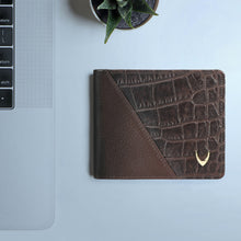 Load image into Gallery viewer, EE 352-017 BI-FOLD WALLET