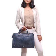 Load image into Gallery viewer, BISCOTTE 01 LAPTOP BAG