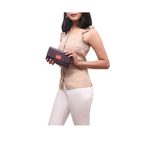 Load image into Gallery viewer, MEGHAN W1 CLUTCH