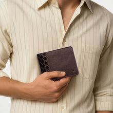 Load image into Gallery viewer, Ee 274-010 Brown Leather Bi-Fold Wallet