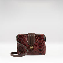 Load image into Gallery viewer, Ee Silvia 03 Red Leather Sling Bag