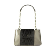 Load image into Gallery viewer, Ee Aquarius 01 Black Leather Shoulder Bag