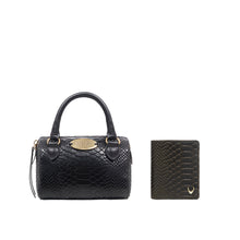Load image into Gallery viewer, Ee Suzie Black Leather Micro Bag