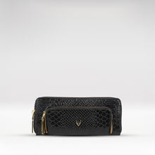 Load image into Gallery viewer, Ee Katniss W1-M Black Leather Zip Around Wallet