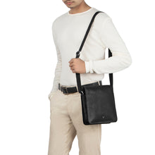 Load image into Gallery viewer, Enzo 03 Black Leather Crossbody