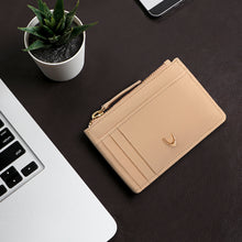 Load image into Gallery viewer, EE 326 CH CARD HOLDER