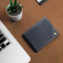Load image into Gallery viewer, BOBBY W3 BI-FOLD WALLET