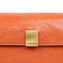 Load image into Gallery viewer, CONSCIOUS 01 SHOULDER BAG