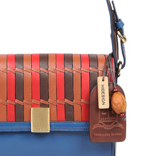 Load image into Gallery viewer, CONSCIOUS 02 SHOULDER BAG