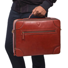 Load image into Gallery viewer, PROTECT 03 BRIEFCASE