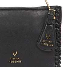 Load image into Gallery viewer, HERA 01 SHOULDER BAG