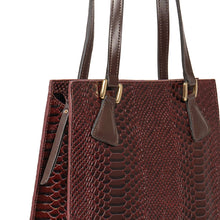 Load image into Gallery viewer, Spruce 04 Sb Red Leather Tote Bag