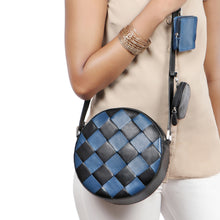 Load image into Gallery viewer, WIMBLEDON 04 CIRCULAR BAG