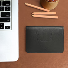 Load image into Gallery viewer, Le Mans W2 Black Leather Card Holder