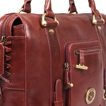 Load image into Gallery viewer, GUEVARA 03 SHOULDER BAG