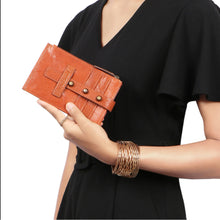 Load image into Gallery viewer, GUEVARA W2 BI-FOLD WALLET