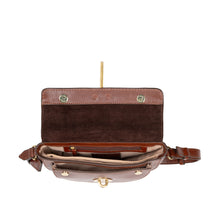 Load image into Gallery viewer, Preserve - 03 Tan Leather Shoulder Bag