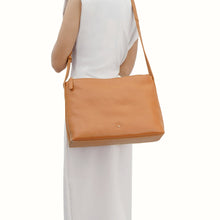 Load image into Gallery viewer, AKASAKA 04 SHOULDER BAG