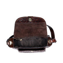 Load image into Gallery viewer, Gatwick-02 Brown Leather Crossbody