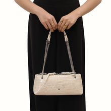 Load image into Gallery viewer, SCHIPHOL 01 SHOULDER BAG