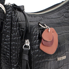 Load image into Gallery viewer, SCHIPHOL 02 SHOULDER BAG