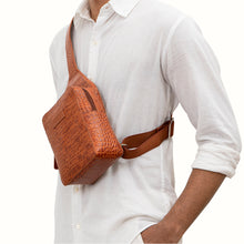 Load image into Gallery viewer, HEATHROW 01 CROSSBODY