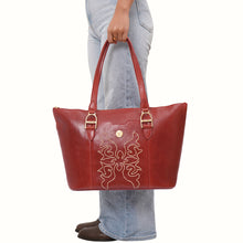 Load image into Gallery viewer, CHEYENNE 03 SHOULDER BAG