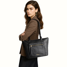 Load image into Gallery viewer, Herminie Black Leather Tote Bag