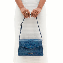 Load image into Gallery viewer, SOVERA 02 SHOULDER BAG