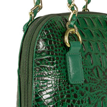Load image into Gallery viewer, Copacabana 01 Green Leather Shoulder Bag