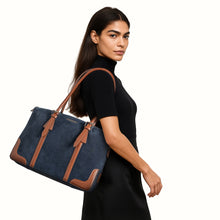Load image into Gallery viewer, Ninon 02 Blue Leather Shoulder Bag