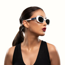 Load image into Gallery viewer, HYDRA RETRO OVAL SUNGLASS