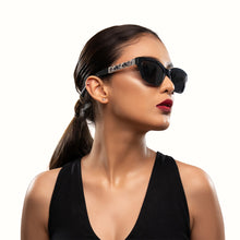 Load image into Gallery viewer, AEGINA CAT EYE SUNGLASS