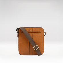Load image into Gallery viewer, CARNABY 01 CROSSBODY