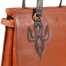 Load image into Gallery viewer, PEYOTE 01 SHOULDER BAG