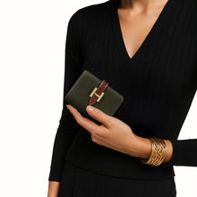 Load image into Gallery viewer, TRINITY W2 BI FOLD