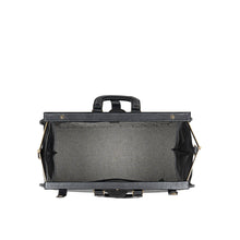 Load image into Gallery viewer, SAFARI DUFFLE BAG