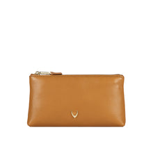 Load image into Gallery viewer, Terra 04 Brown Leather Shoulder Bag