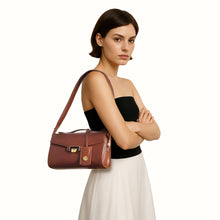 Load image into Gallery viewer, Alps 02 Tan Leather Shoulder Bag