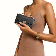 Load image into Gallery viewer, Alps W1 Black Leather Trifold Wallet