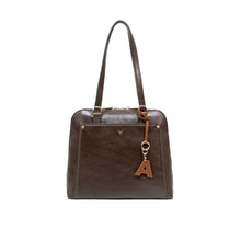 Load image into Gallery viewer, Aurel leather Letter Charm