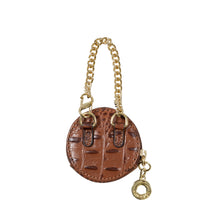Load image into Gallery viewer, Cyra 02 Leather Earpod Pouch Charm