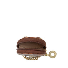 Load image into Gallery viewer, Cyra 02 Leather Earpod Pouch Charm