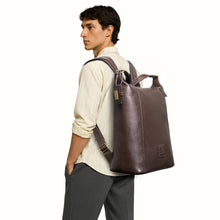 Load image into Gallery viewer, Vendome 03 Brown Leather Backpack