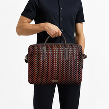 Load image into Gallery viewer, Castor 02 Tan Leather Briefcase