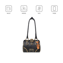 Load image into Gallery viewer, Spirit 02 Black Leather Shoulder Bag